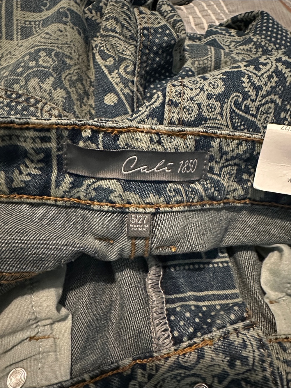 New Cali 1850 Boho Paisley Floral Wide Leg Jeans - Picture 6 of 6